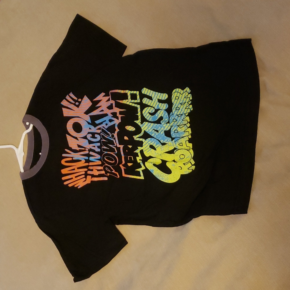 Black youth medium Batman graffiti word tshirt